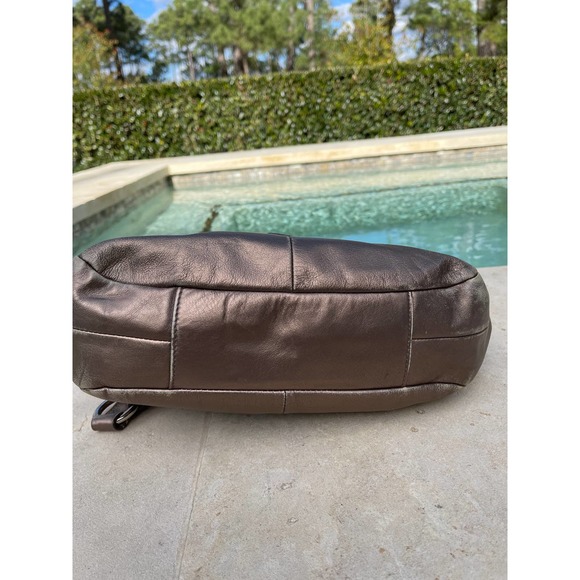 Coach Soho Leather Gold Hobo Buckle Handbag - Picture 3 of 6